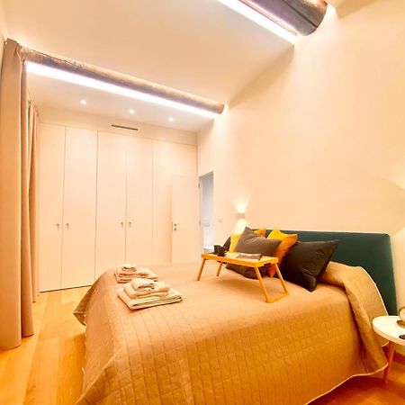 Amazing San Lorenzo 19, Rolli Palace Unesco - Stunning View Overlooking The Cathedral - Free Private Parking- Genova Esterno foto