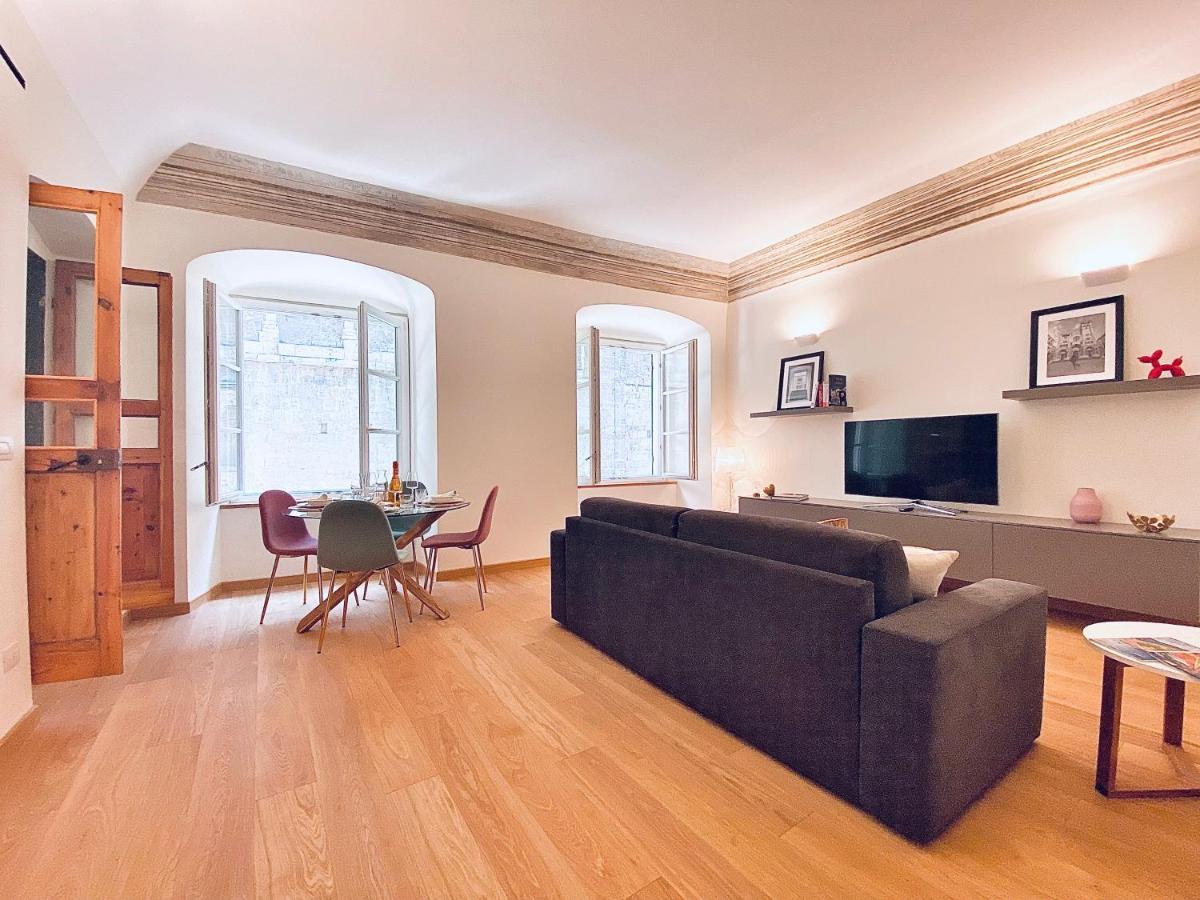 Amazing San Lorenzo 19, Rolli Palace Unesco - Stunning View Overlooking The Cathedral - Free Private Parking- Genova Esterno foto