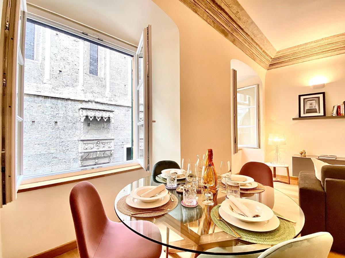 Amazing San Lorenzo 19, Rolli Palace Unesco - Stunning View Overlooking The Cathedral - Free Private Parking- Genova Esterno foto
