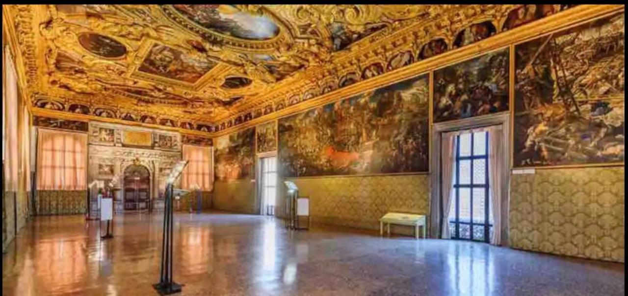 Amazing San Lorenzo 19, Rolli Palace Unesco - Stunning View Overlooking The Cathedral - Free Private Parking- Genova Esterno foto