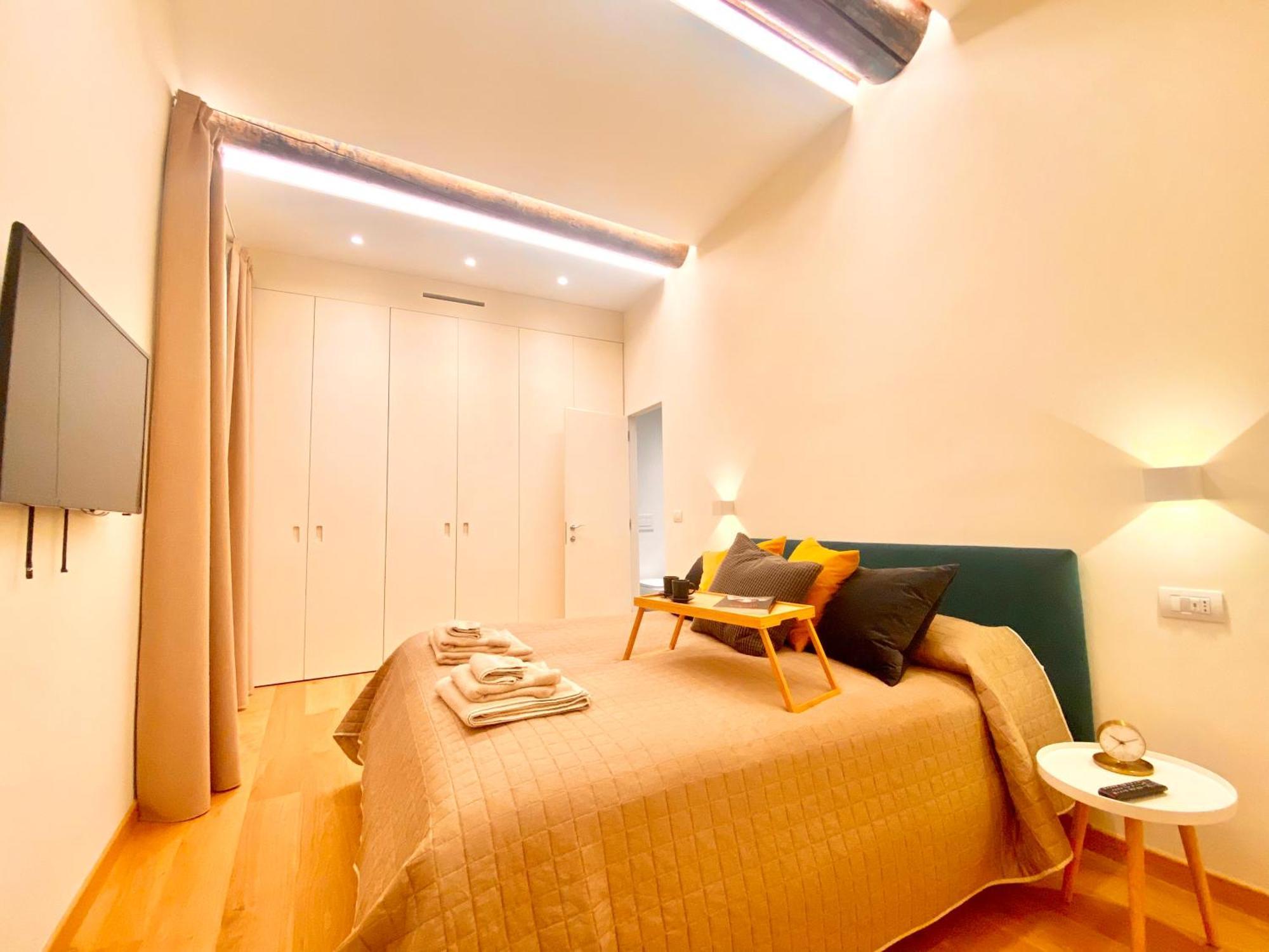 Amazing San Lorenzo 19, Rolli Palace Unesco - Stunning View Overlooking The Cathedral - Free Private Parking- Genova Esterno foto